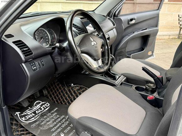 Mercan DAN 2013 mdl Mitsubişi L200 hatasız km 127 bın