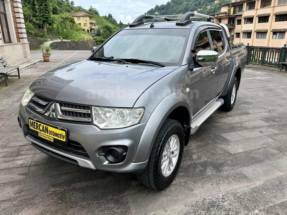 Mercan DAN 2013 mdl Mitsubişi L200 hatasız km 127 bın