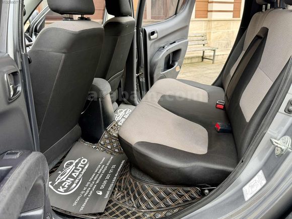 Mercan DAN 2013 mdl Mitsubişi L200 hatasız km 127 bın