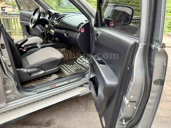 Mercan DAN 2013 mdl Mitsubişi L200 hatasız km 127 bın