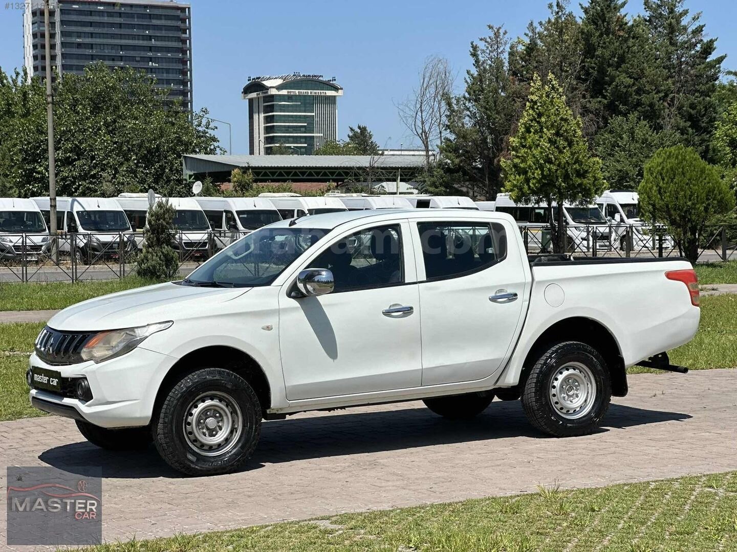 K.KART 12TAK 2019 L200 ÇİFT KABİN 2.4 DI-D 4x4 STORM 367.000 KM 4