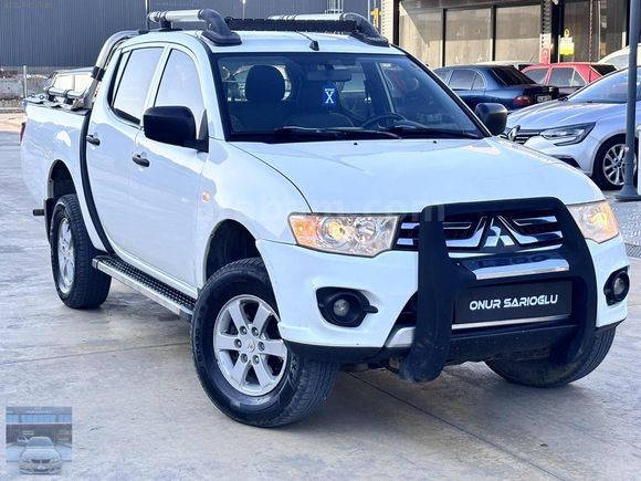 2014 4x4 L200