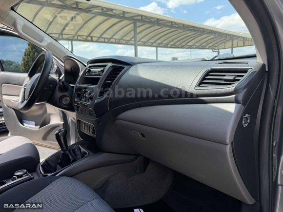 BAŞARAN'DAN 2015 L200 4x4 STORM SINIF ARAÇ 300.000 PEŞİNATLA