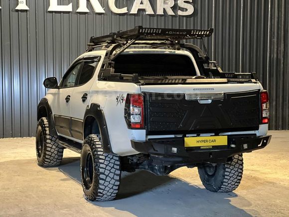 'HYPER CAR' BOYASIZ FULL DONANIM DOLULAR L200 K.KARTINA 12 TAKSİ