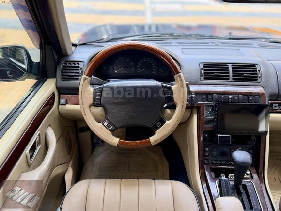 HOŞGÖR OTOMOTİV'DEN BAKIMLI EMSALSİZ RANGE ROVER