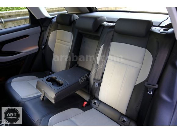HATASIZ BAYİ 2024 RANGE ROVER EVOQUE 1.5 Mhev DYNAMIC SE FUL