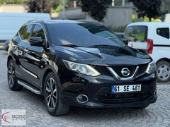 BORZ MOTORDAN 380.000TL PEŞİNAT İLE 2015 NİSSAN QASHQAİ CAM TAVN