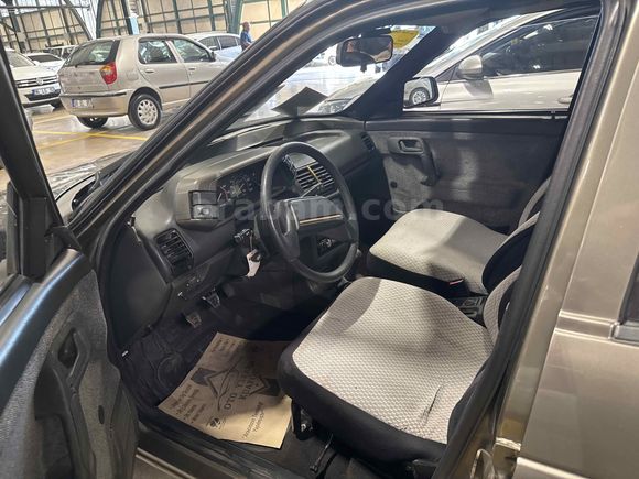GÖZDE OTODAN LADA VEGA 1.5 TEMİZ BAKIMLI