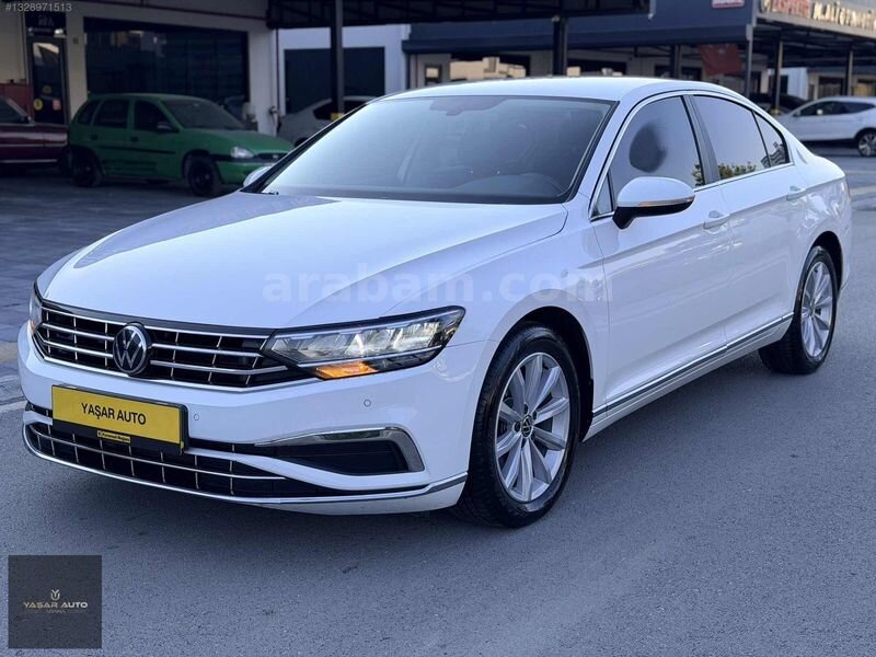 Galeriden Volkswagen Passat 1.5 TSi Impression 2021 Model Adana 144.000 km Beyaz