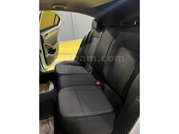 2021 PASSAT 1.5TSI/49BİN KM/YENİ LOGO/BAKIMLI SORUNSUZ