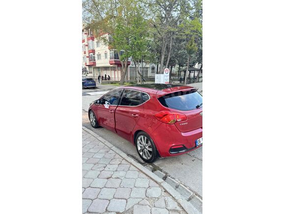 Sahibinden Kia Ceed 1.6 CRDi Concept Plus 2013 Model 