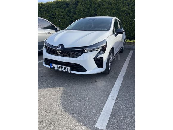 Sahibinden Renault Clio 1.0 SCe Equilibre 2023 Model Ordu