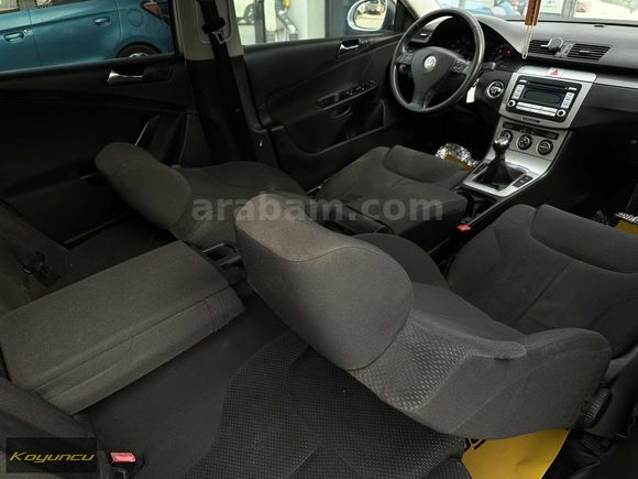 *218.000KM**COMFORTLINE BLF KODLU PASSAT*