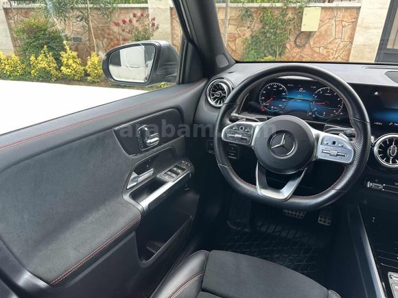 HATASIZ 2021 GLB200 AMG+ 4 MATİC 18.000km
