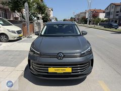 2024 VW TİGUAN 1.5e-TSI ELEGANCE CAM TVN MASAJ ISITMA ELK. BGJ
