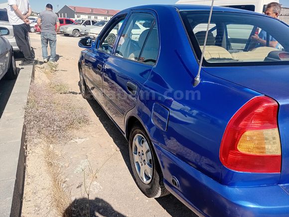 Sahibinden Hyundai Accent 1.5 1.5i GL 2000 Model