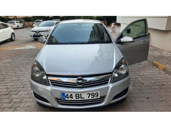 Sahibinden Opel Astra 1.6 Essentia 2013 Model