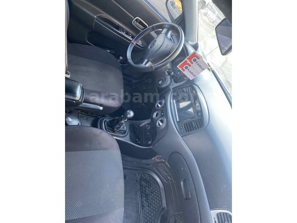 Sahibinden Hyundai Accent Era 1.4 Team 2011 Model 