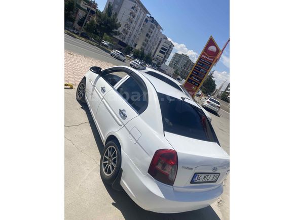 Sahibinden Hyundai Accent Era 1.4 Team 2011 Model 