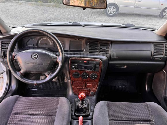 Eren oto Galeriden Opel Vectra 2.0 CDX 2000 Model Kahramanmaraş