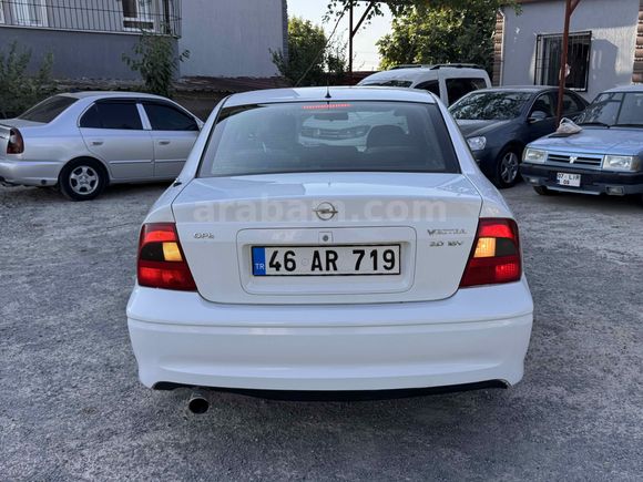 Eren oto Galeriden Opel Vectra 2.0 CDX 2000 Model Kahramanmaraş