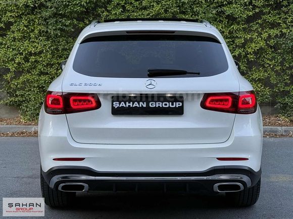 2020 GLC 300 d AMG 4 MATİC İÇİ TABA CAM TAVAN