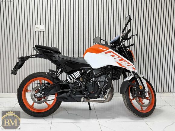 HATASIZ ÇİZİKSİZ KTM 250 DUKE ABS 2024 ÇIKIŞLI 139 KM DE