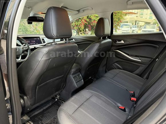 2023 MODEL OPEL GRANDLAND 50.ooo KM