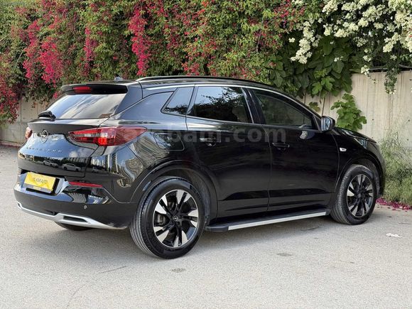 2023 MODEL OPEL GRANDLAND 50.ooo KM