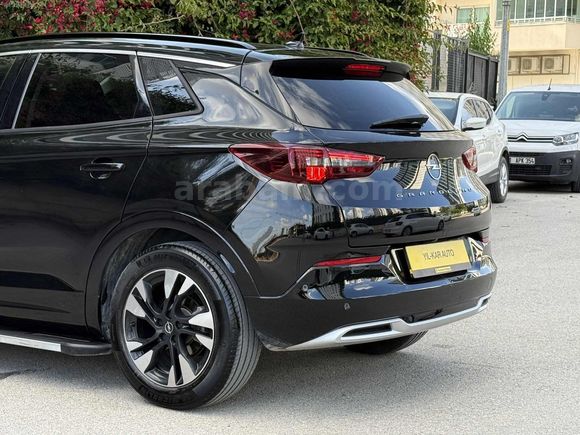2023 MODEL OPEL GRANDLAND 50.ooo KM