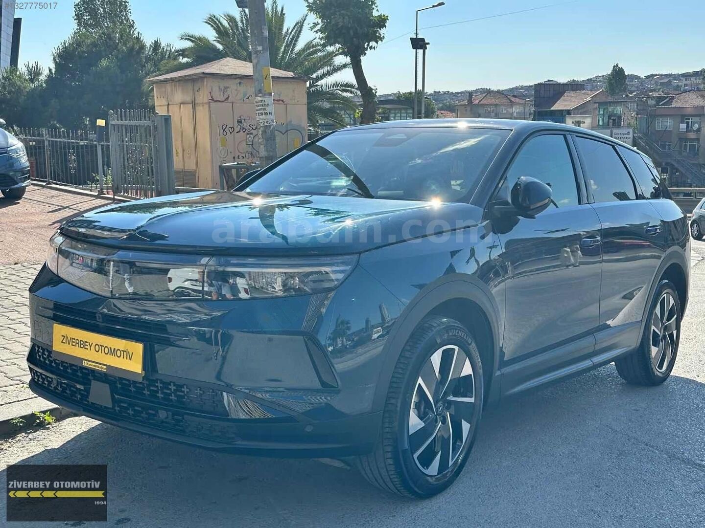 Galeriden Opel Grandland 1.2 T Hybrid GS 2025 Model İstanbul 6.200 km Mavi 1