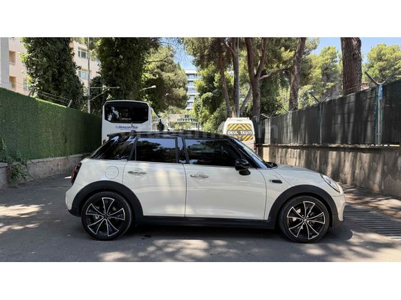 Dolular Dolusu Mini Cooper 1.5 D Chili 2015 Model 