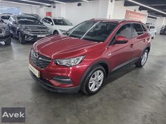 AVEK OTOMOTİV'DEN TEMİZ GRANDLAND X BENZİNLİ OTOMATİK