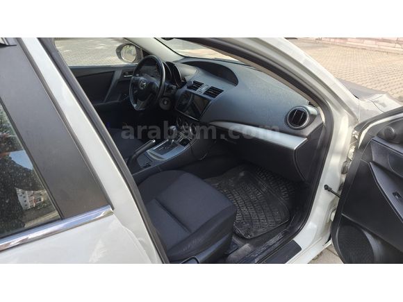 Sahibinden Mazda 3 1.6 Impressive 2011 Model