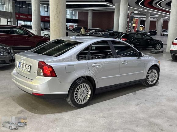 FIRSAT ARACI_SUNROOF'LU_SADECE 211.000 KMDE_VOLVO S 40 1.6 DİZEL