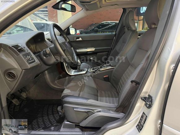 FIRSAT ARACI_SUNROOF'LU_SADECE 211.000 KMDE_VOLVO S 40 1.6 DİZEL