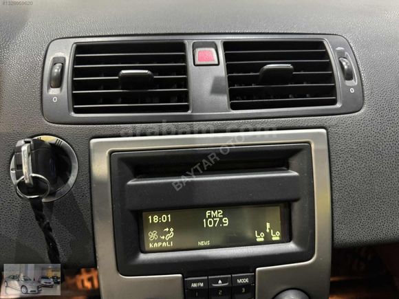 FIRSAT ARACI_SUNROOF'LU_SADECE 211.000 KMDE_VOLVO S 40 1.6 DİZEL