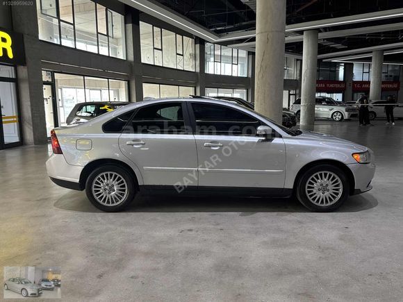 FIRSAT ARACI_SUNROOF'LU_SADECE 211.000 KMDE_VOLVO S 40 1.6 DİZEL