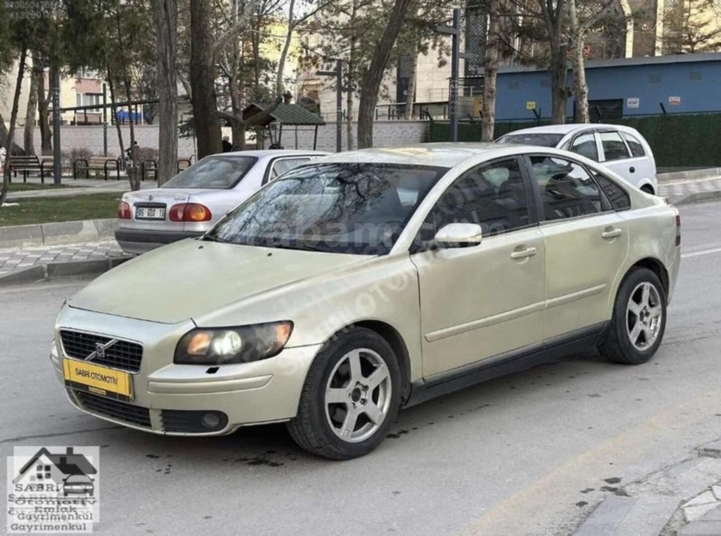 Galeriden Volvo S40 1.8 2005 Model Ankara 380.000 km Yeşil 4