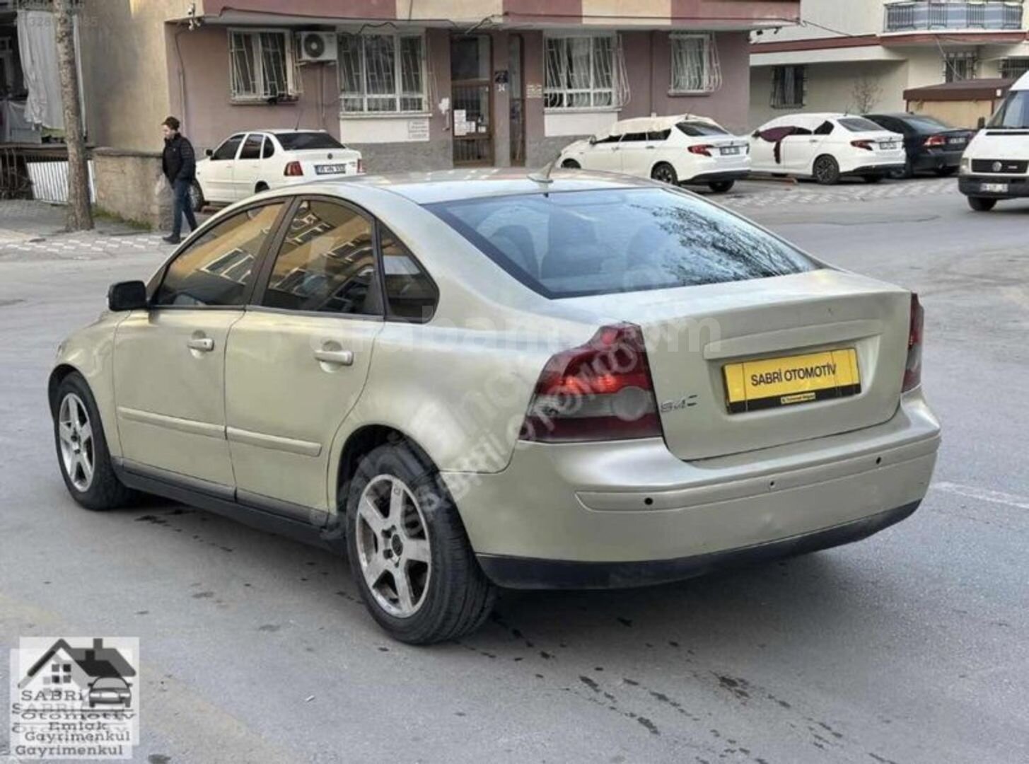 Galeriden Volvo S40 1.8 2005 Model Ankara 380.000 km Yeşil 7