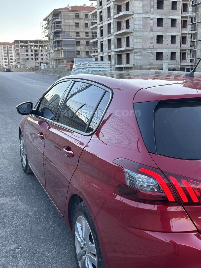 Sahibinden Peugeot 308 1.2 PureTech Style Tech 2021 Model Isparta 82.000 km Kırmızı 5