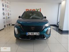 PRAXİ OTOMOTİV'DEN 2025 Peugeot 2008 1.2 PureTech allure paket