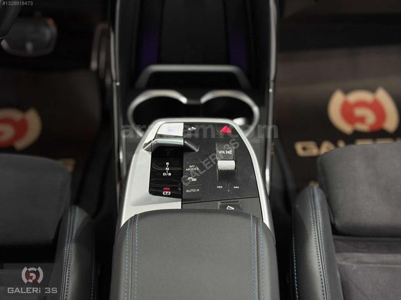 GALERİ 3S'DEN TR'DE TEK BMW İX2 M SPORT PRO ÖZEL SİPARİŞ 32'BİND
