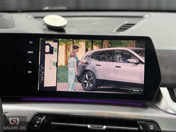 GALERİ 3S'DEN TR'DE TEK BMW İX2 M SPORT PRO ÖZEL SİPARİŞ 32'BİND