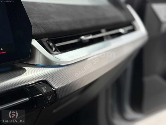 GALERİ 3S'DEN TR'DE TEK BMW İX2 M SPORT PRO ÖZEL SİPARİŞ 32'BİND