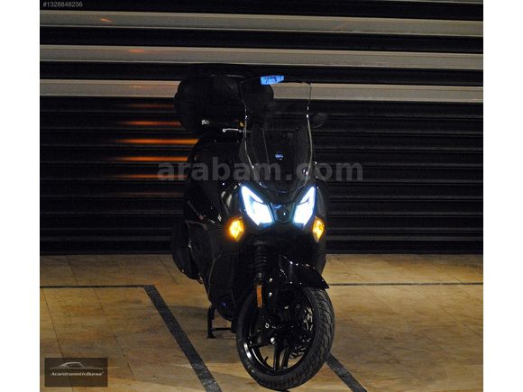 SYM JoyRide 300cc E5 ABS /800Km'de/Anahtarsız Çalıştırma/Led Far