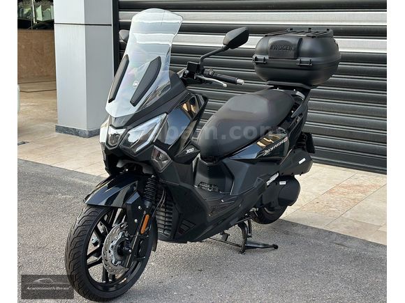 SYM JoyRide 300cc E5 ABS /800Km'de/Anahtarsız Çalıştırma/Led Far