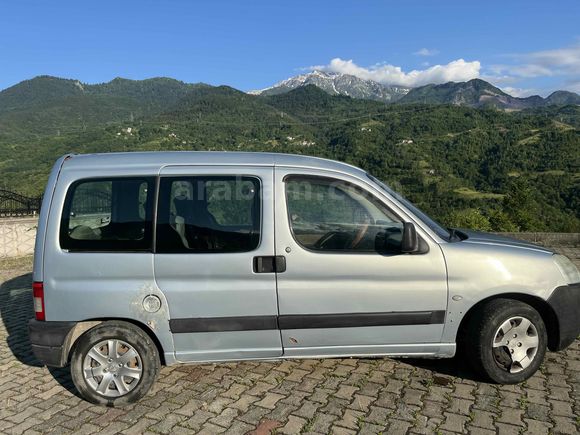 Sahibinden Peugeot Partner 1.9 D 2004 Model 