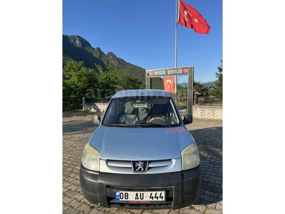 Sahibinden Peugeot Partner 1.9 D 2004 Model 
