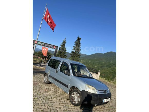 Sahibinden Peugeot Partner 1.9 D 2004 Model 